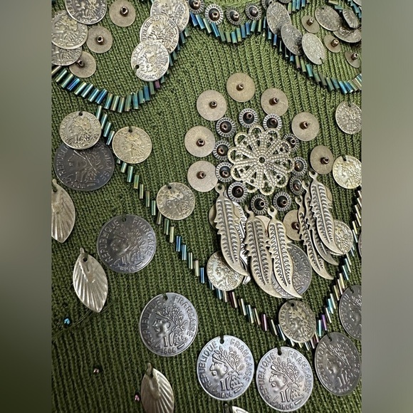 Green Ribbed Vintage Carraz Beverly Hills Embellished Sweater - Picture 7 of 9